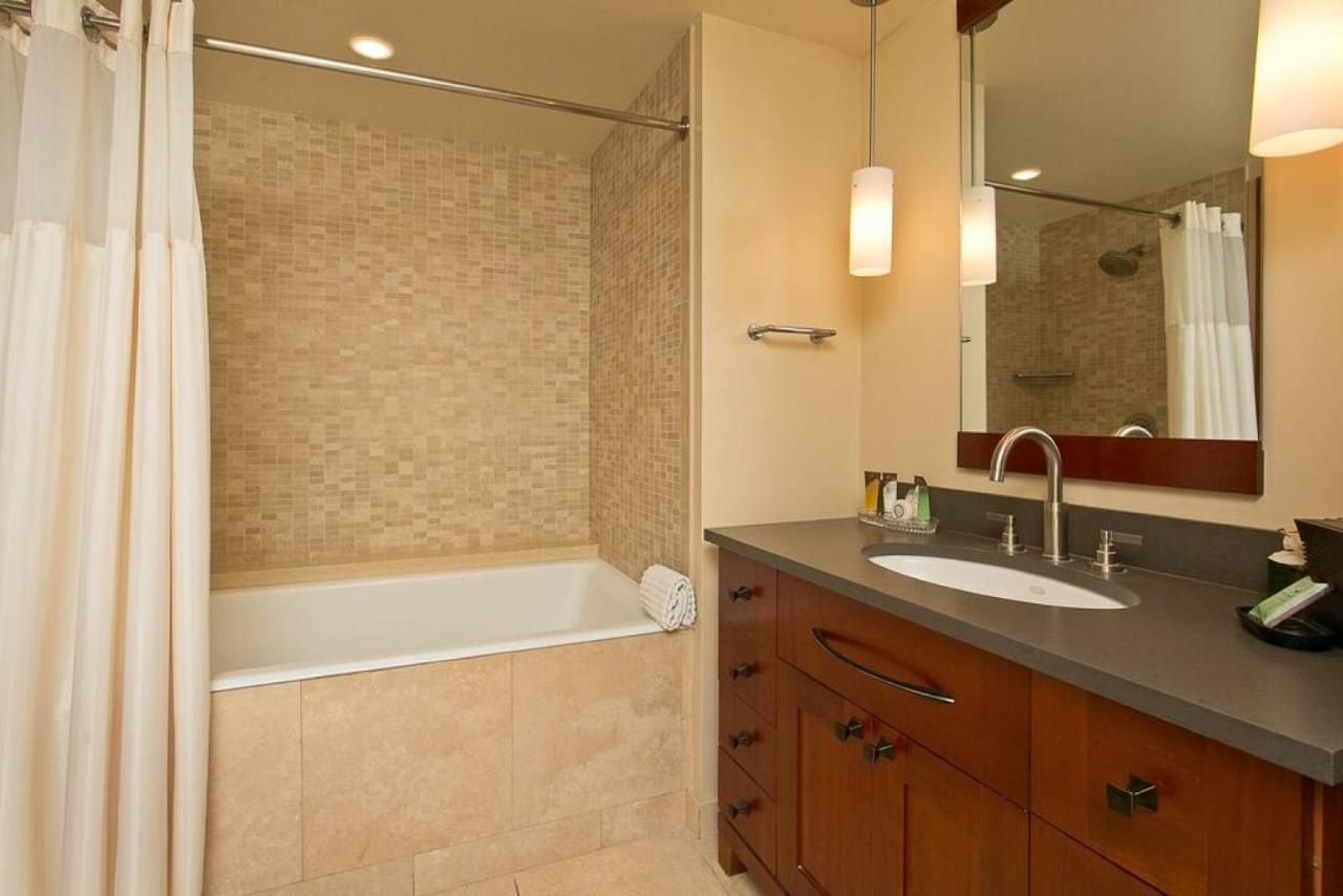 Ko Olina Beach Villas B304 - 3Br Luxury Condo With Stunning Ocean View & 2 Free Parking Kapolei Exterior photo